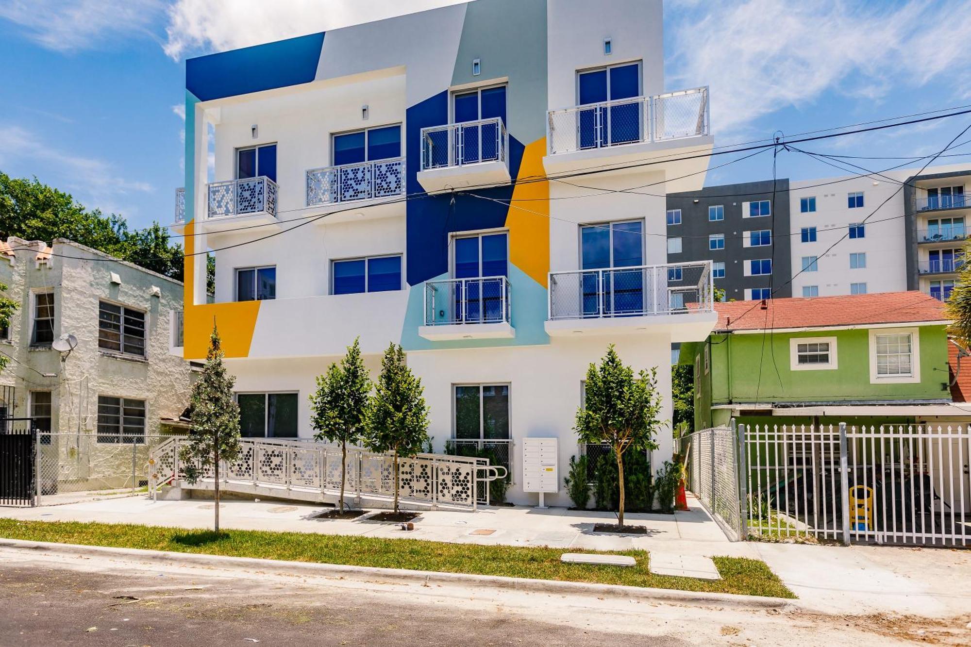 Aerie Apartments Miami Luaran gambar